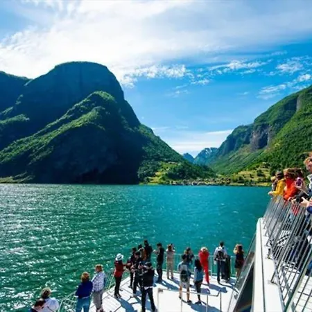 Big, Family Friendly 6 Min From The Centrum Bergen